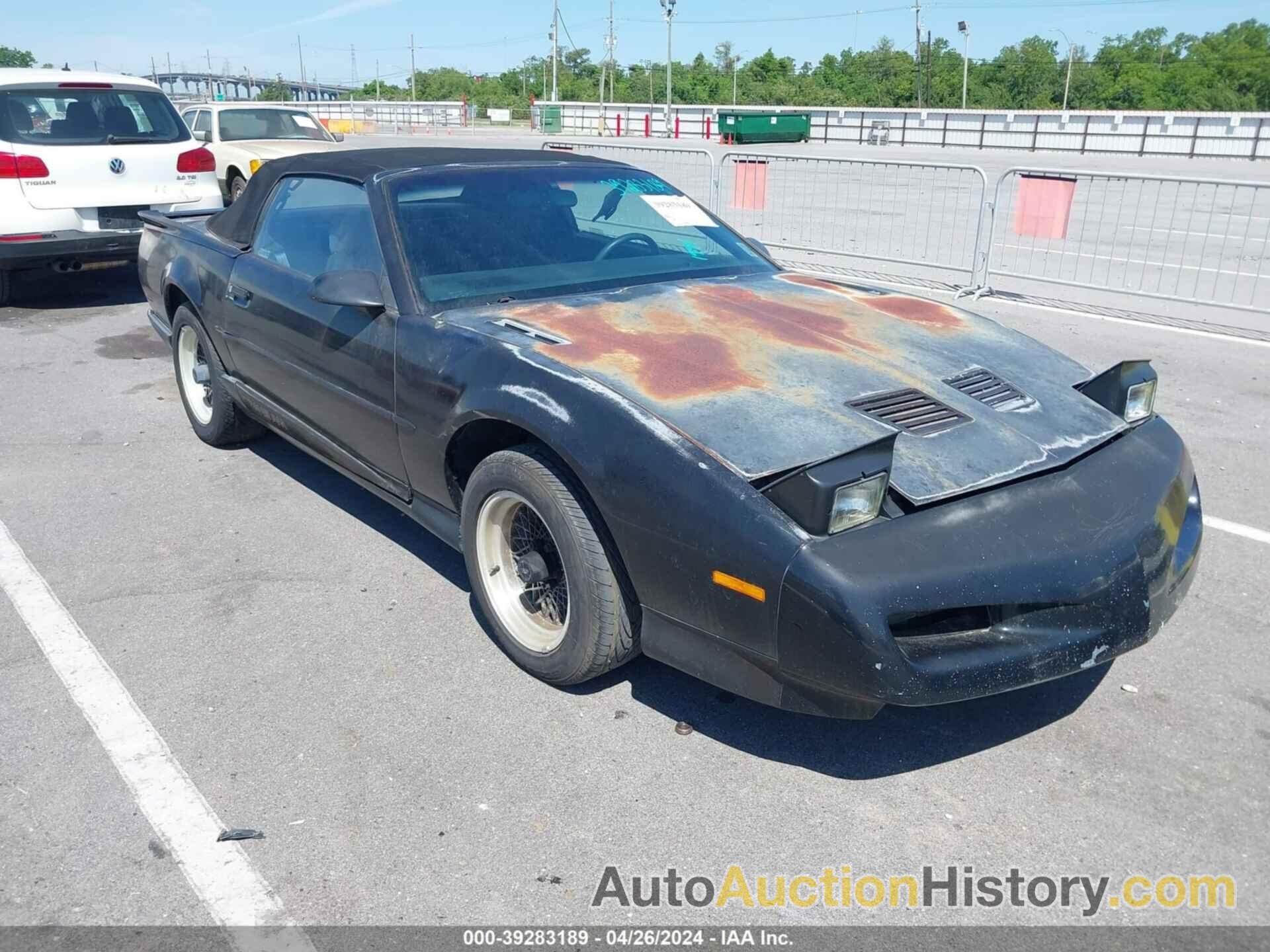 PONTIAC FIREBIRD TRANS AM, 1G2FW33F4ML249193