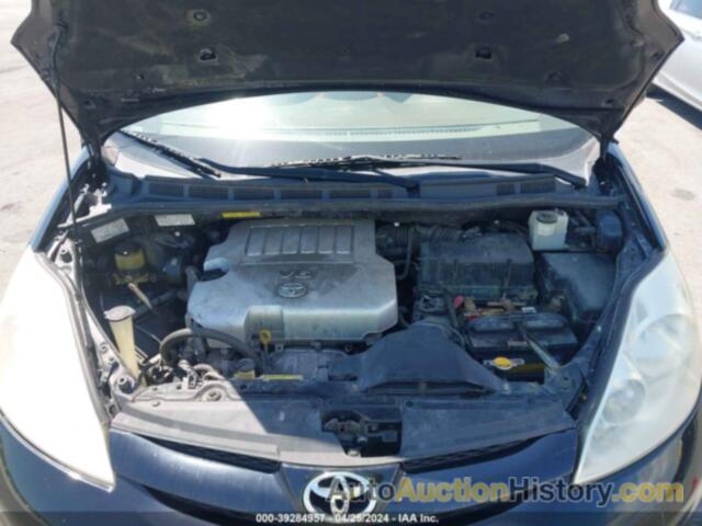 TOYOTA SIENNA XLE, 5TDZK22C39S270967