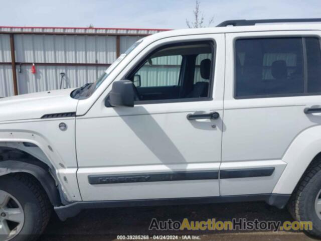 JEEP LIBERTY SPORT, 1J8GN28K69W537962