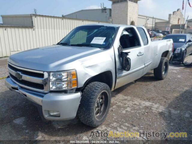 CHEVROLET SILVERADO 1500 LT, 1GCRCSE00BZ132368