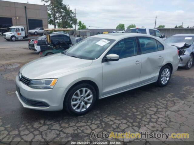 VOLKSWAGEN JETTA 2.5L SE, 3VWDZ7AJ3BM390709