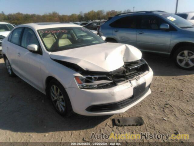 VOLKSWAGEN JETTA 2.5L SE, 3VWBZ7AJXBM395140