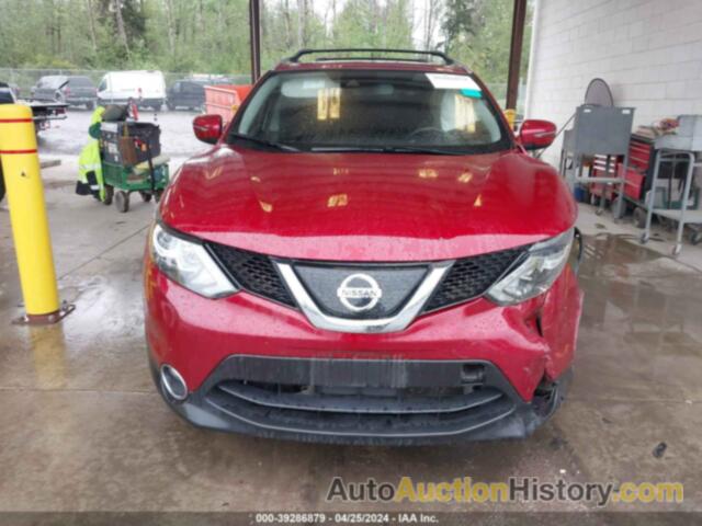 NISSAN ROGUE SPORT SV, JN1BJ1CR8KW326105