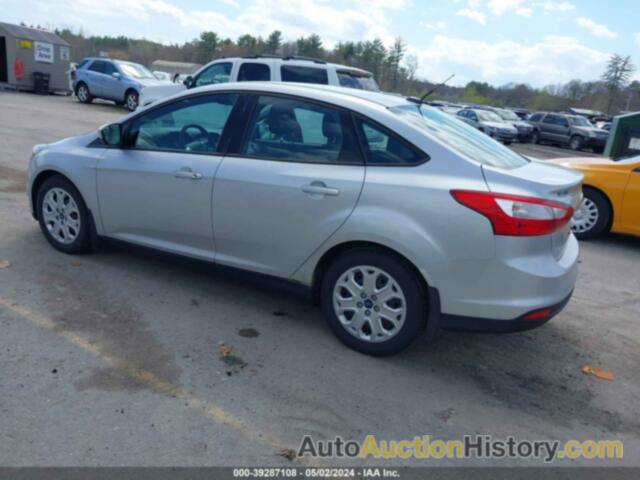 FORD FOCUS SE, 1FAHP3F23CL160116