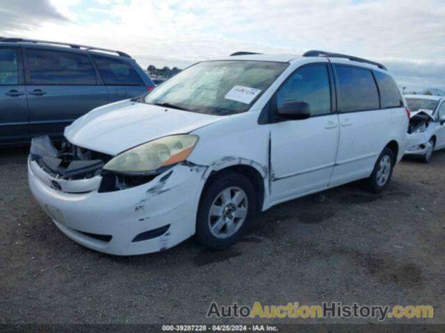 TOYOTA SIENNA LE, 5TDZA23C66S521364