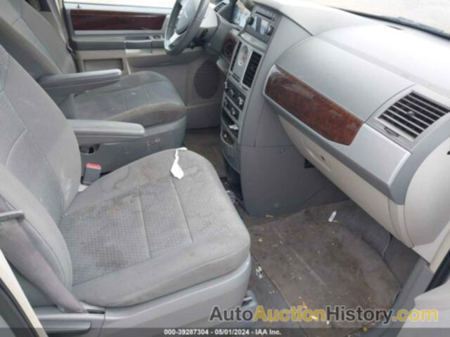 CHRYSLER TOWN & COUNTRY TOURING, 2A4RR5D18AR228892