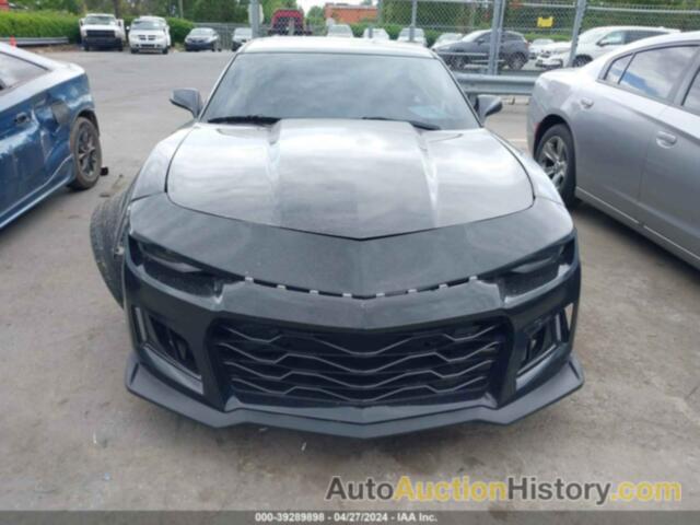 CHEVROLET CAMARO 1LT, 2G1FD1E32F9202109