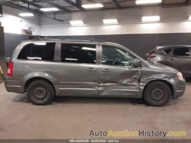 CHRYSLER TOWN & COUNTRY TOURING, 2A8HR54139R641681