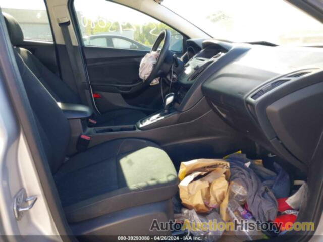 FORD FOCUS SE, 1FADP3K27FL350817