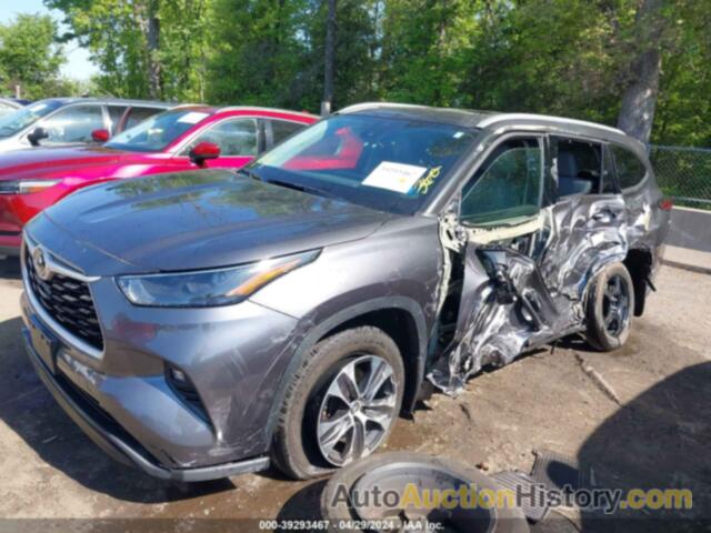 TOYOTA HIGHLANDER XLE, 5TDHZRBH5NS181116