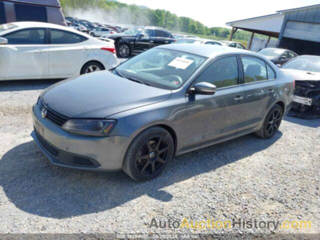 VOLKSWAGEN JETTA 2.5L SE, 3VWDX7AJ9CM125395