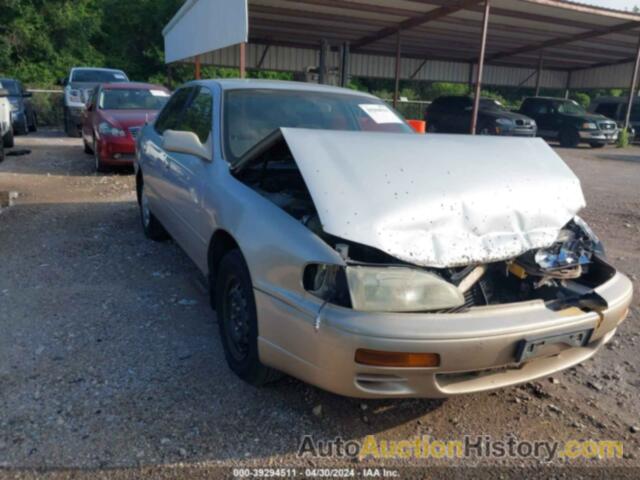 TOYOTA CAMRY DX/LE/XLE, 4T1BG12K1TU720439