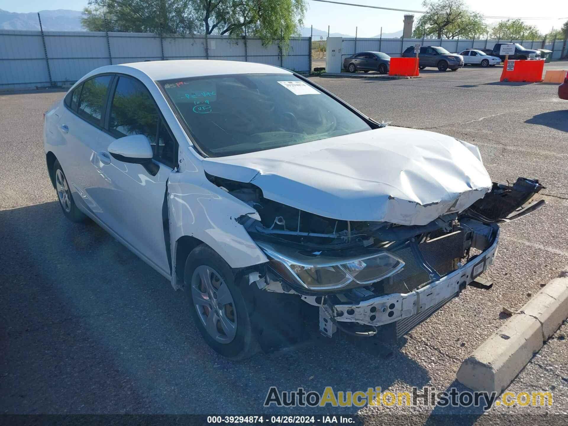 CHEVROLET CRUZE LS AUTO, 1G1BC5SM1J7206572