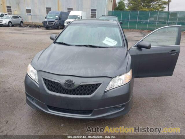 TOYOTA CAMRY SE, 4T1BE46K28U212957