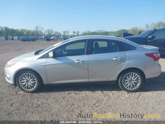 FORD FOCUS SEL, 1FAHP3H28CL226401