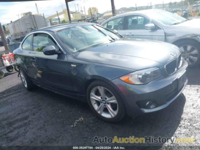 BMW 128I, WBAUP9C52DVS95553