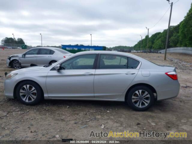 HONDA ACCORD LX, 1HGCR2F35DA024487