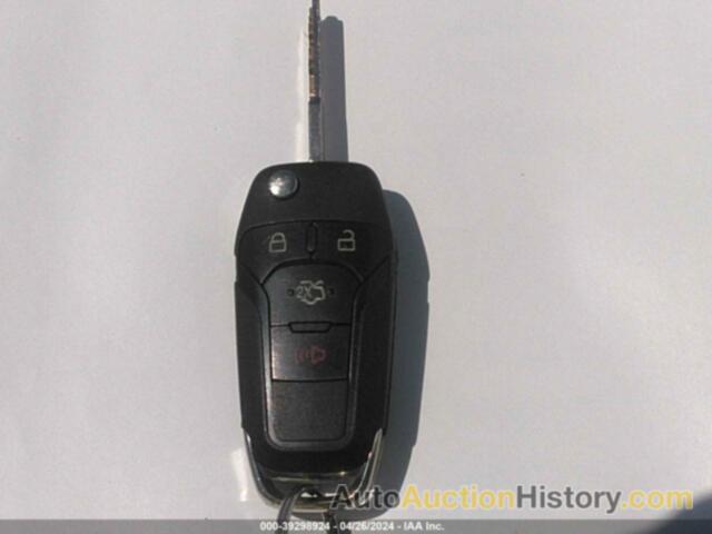 FORD FUSION SE, 3FA6P0HD8GR401843