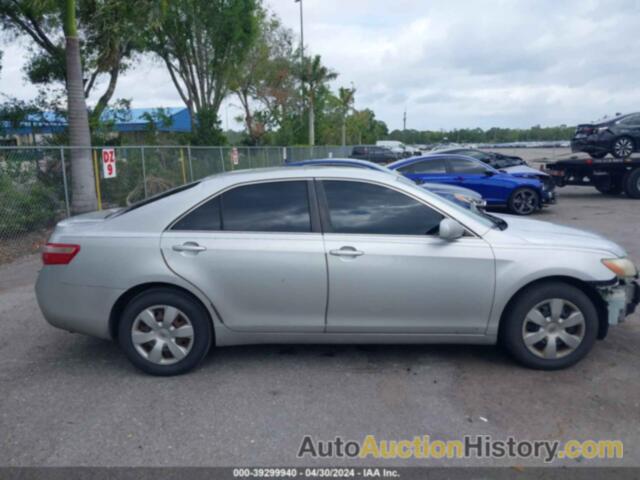 TOYOTA CAMRY LE, 4T1BE46KX8U754310