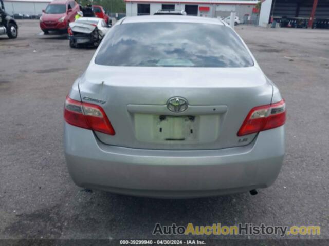 TOYOTA CAMRY LE, 4T1BE46KX8U754310