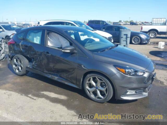 FORD FOCUS ST, 1FADP3L95HL329351