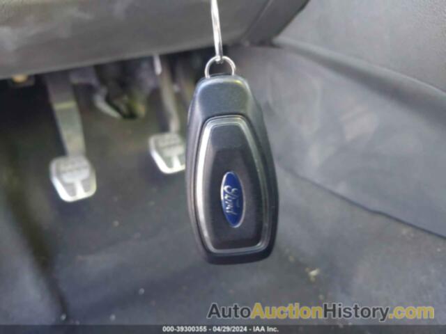 FORD FOCUS ST, 1FADP3L95HL329351