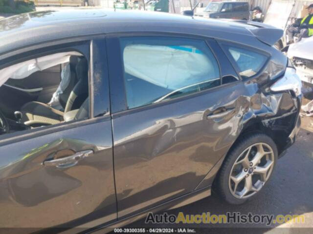 FORD FOCUS ST, 1FADP3L95HL329351