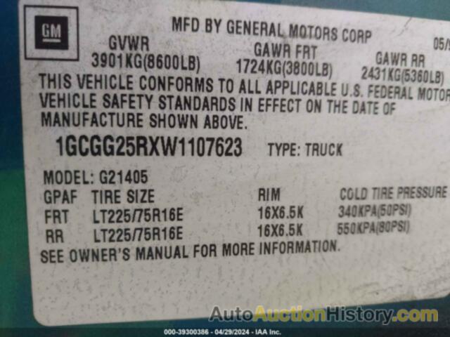 CHEVROLET CHEVY VAN G2500, 1GCGG25RXW1107623