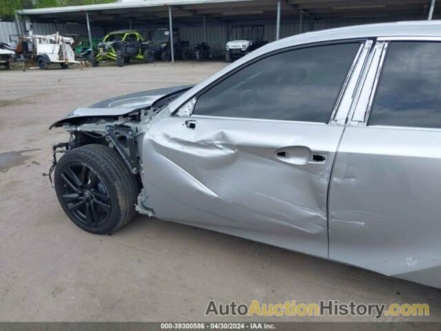 LEXUS IS 300, JTHCA1D27M5112166