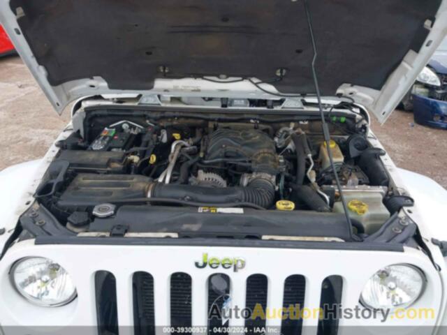 JEEP WRANGLER UNLIMITED SAHARA, 1C4BJWEGXFL757753