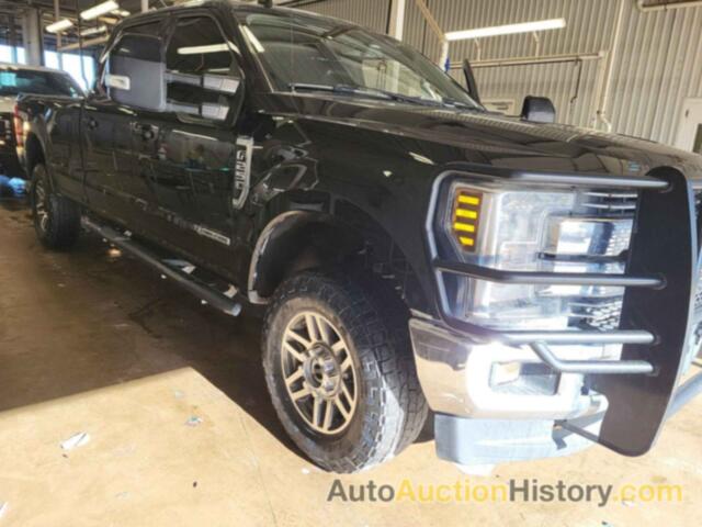FORD F-250 LARIAT, 1FT7W2BT8KED86589