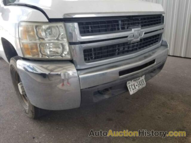 CHEVROLET SILVERADO 2500HD WORK TRUCK, 1GCHC23K88F196409