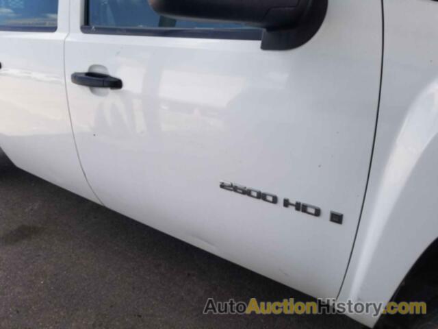 CHEVROLET SILVERADO 2500HD WORK TRUCK, 1GCHC23K88F196409