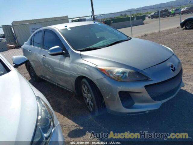 MAZDA MAZDA3 I SV, JM1BL1TG5D1825112