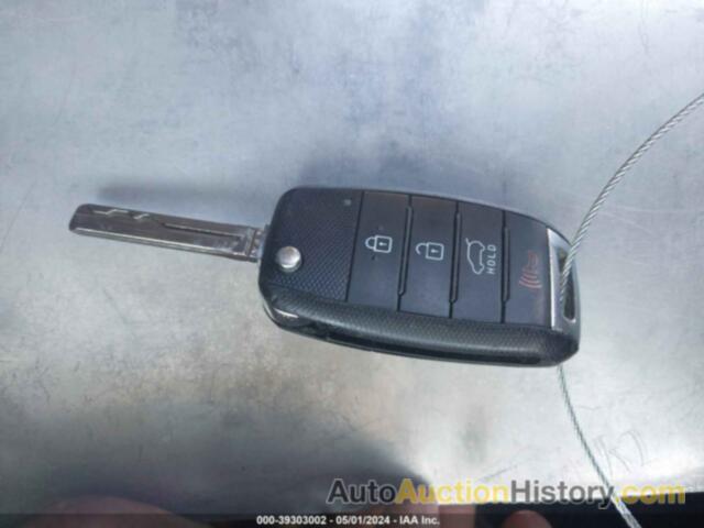 KIA SOUL, KNDJN2A25H7458850