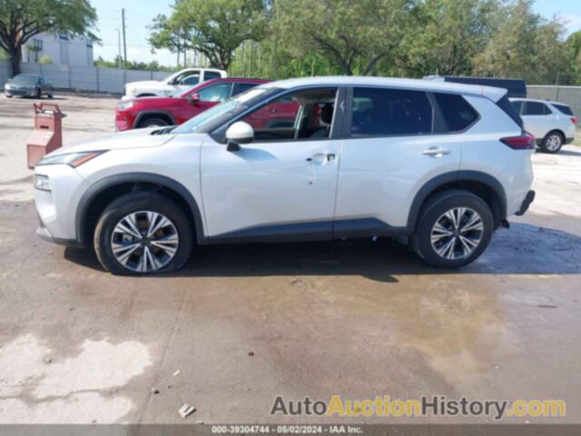 NISSAN ROGUE SV INTELLIGENT AWD, 5N1BT3BB4PC800241