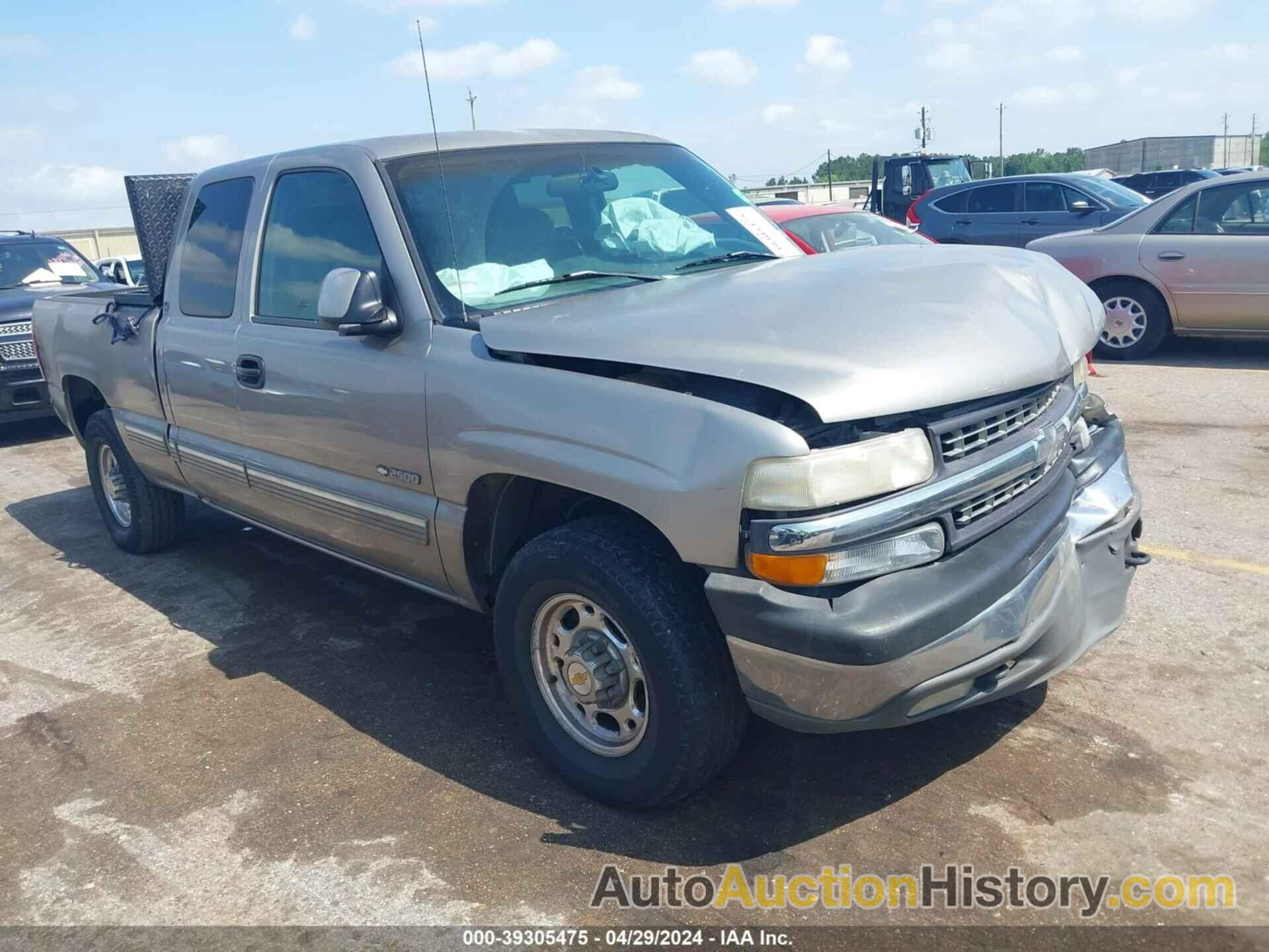 CHEVROLET SILVERADO 2500 LS, 1GCFC29U6XZ177404