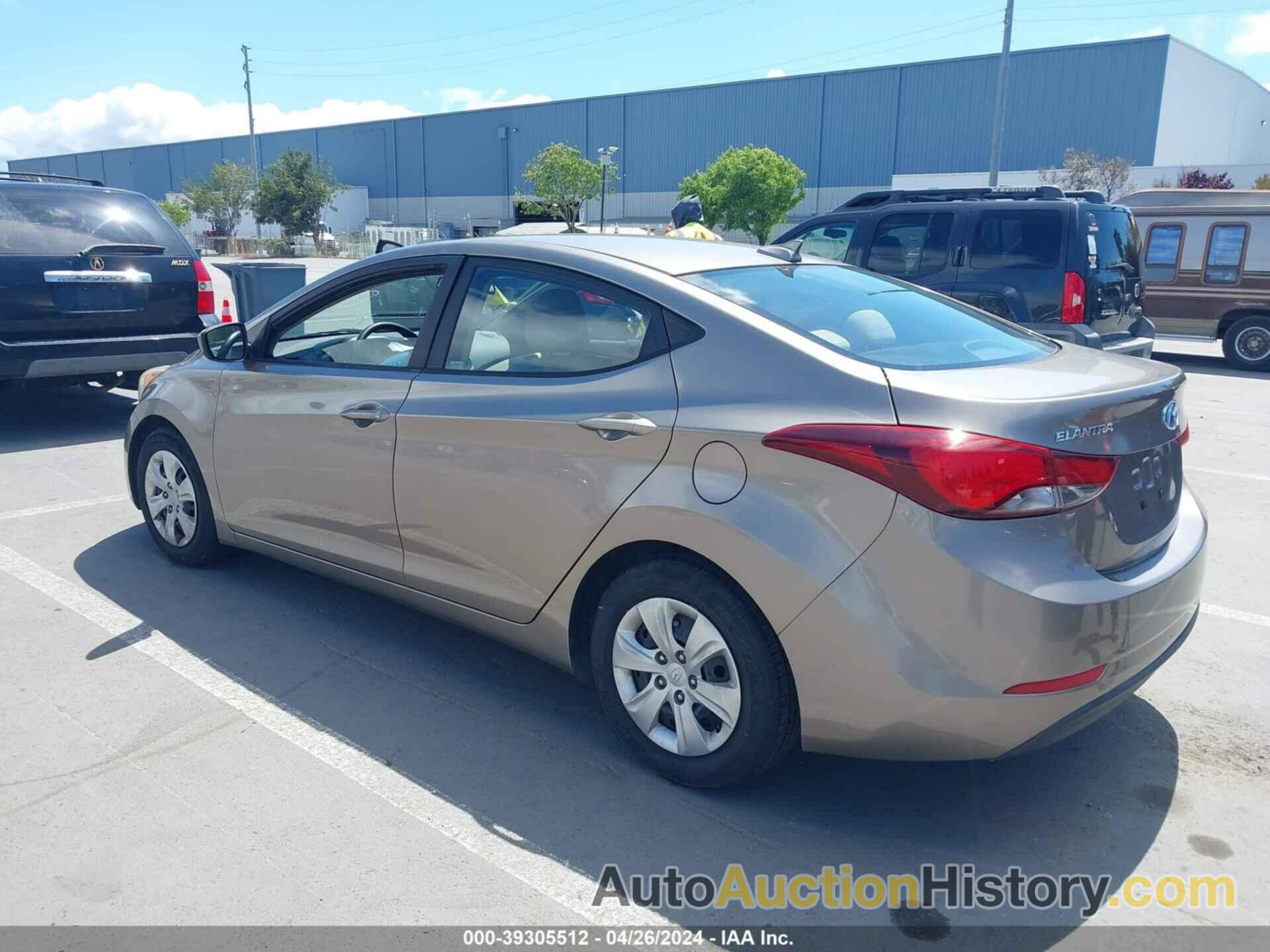 HYUNDAI ELANTRA SE, 5NPDH4AE1GH686302