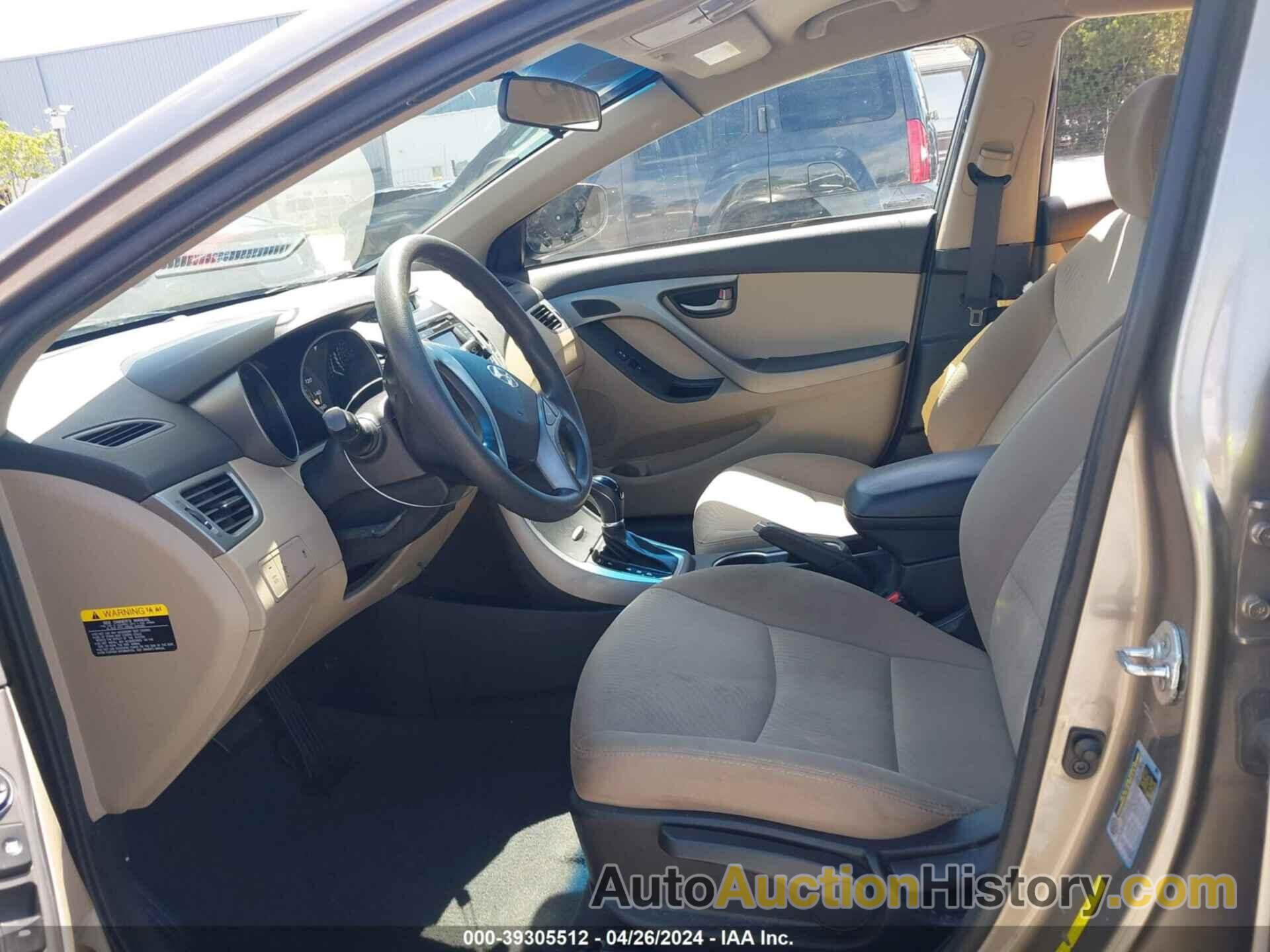 HYUNDAI ELANTRA SE, 5NPDH4AE1GH686302