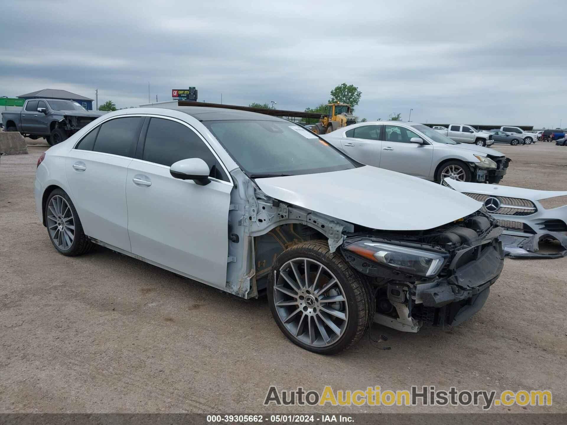 MERCEDES-BENZ A 220, W1K3G4EB4MJ265715