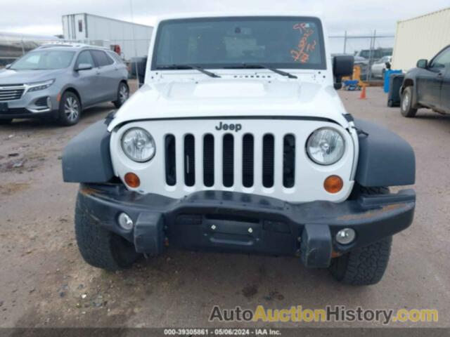 JEEP WRANGLER UNLIMITED SAHARA, 1C4BJWEG8DL602339