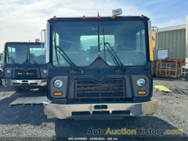 MACK 600 MRU600, 1M2AV04C58M001123