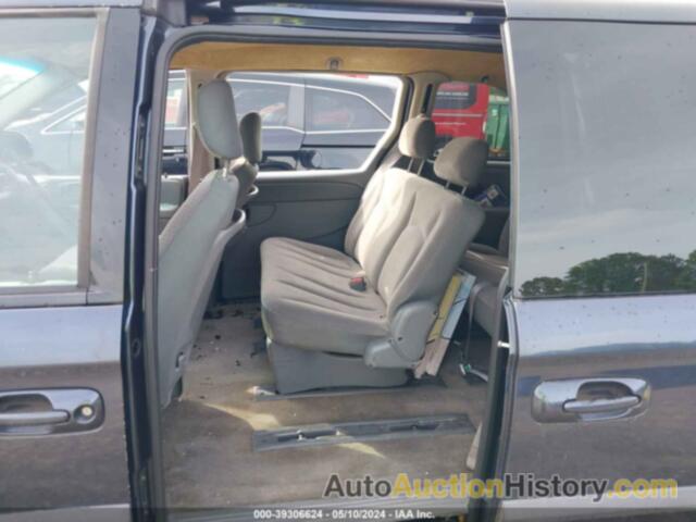 CHRYSLER TOWN & COUNTRY LX, 1A4GJ45R37B215097