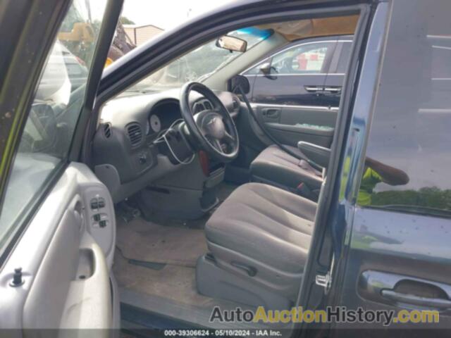 CHRYSLER TOWN & COUNTRY LX, 1A4GJ45R37B215097