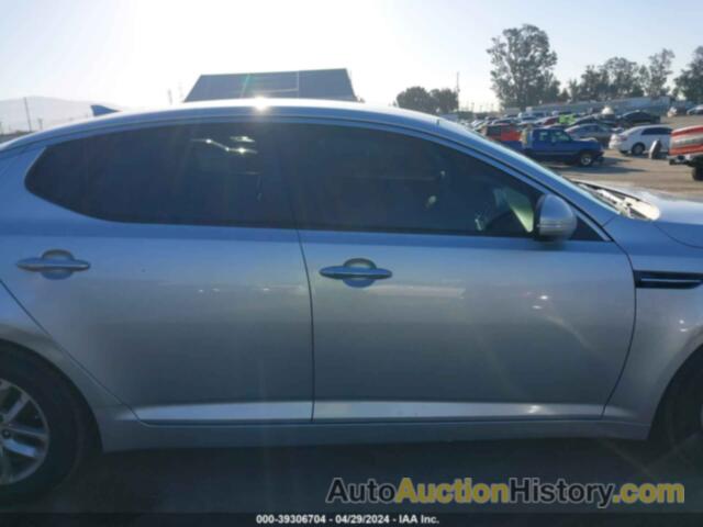 KIA OPTIMA LX, 5XXGM4A75CG053432