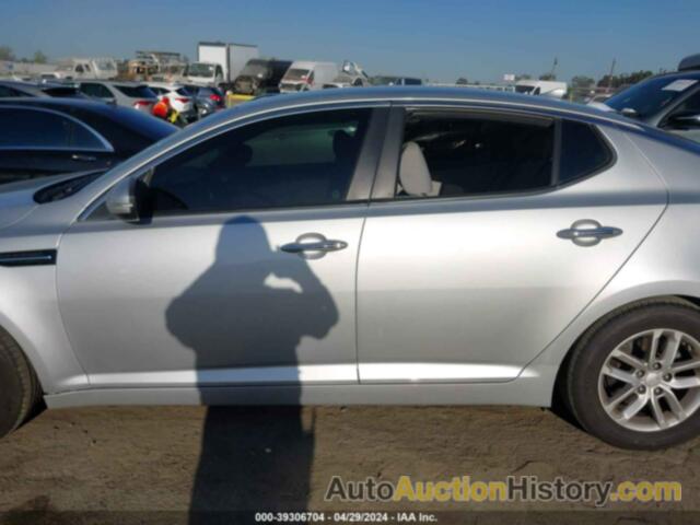 KIA OPTIMA LX, 5XXGM4A75CG053432