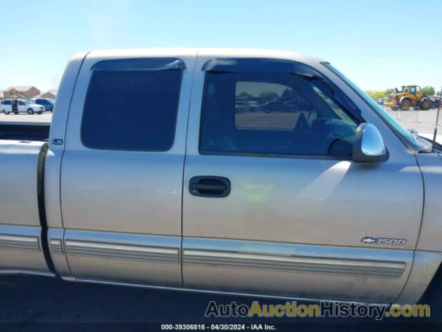 CHEVROLET SILVERADO 1500 LS, 1GCEC19T3YZ330299