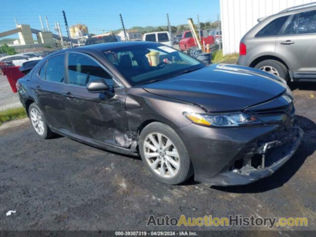 TOYOTA CAMRY LE, 4T1B11HK5JU136051