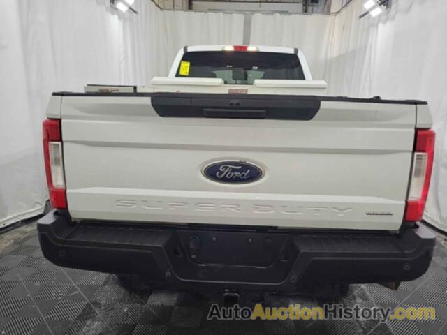 FORD F-250 XL, 1FT7X2B64KEE06425