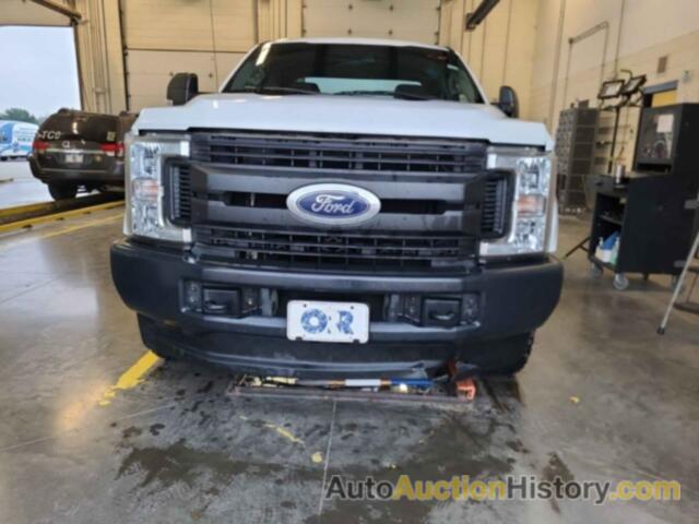 FORD F-250 XL, 1FT7X2B64KEE06425